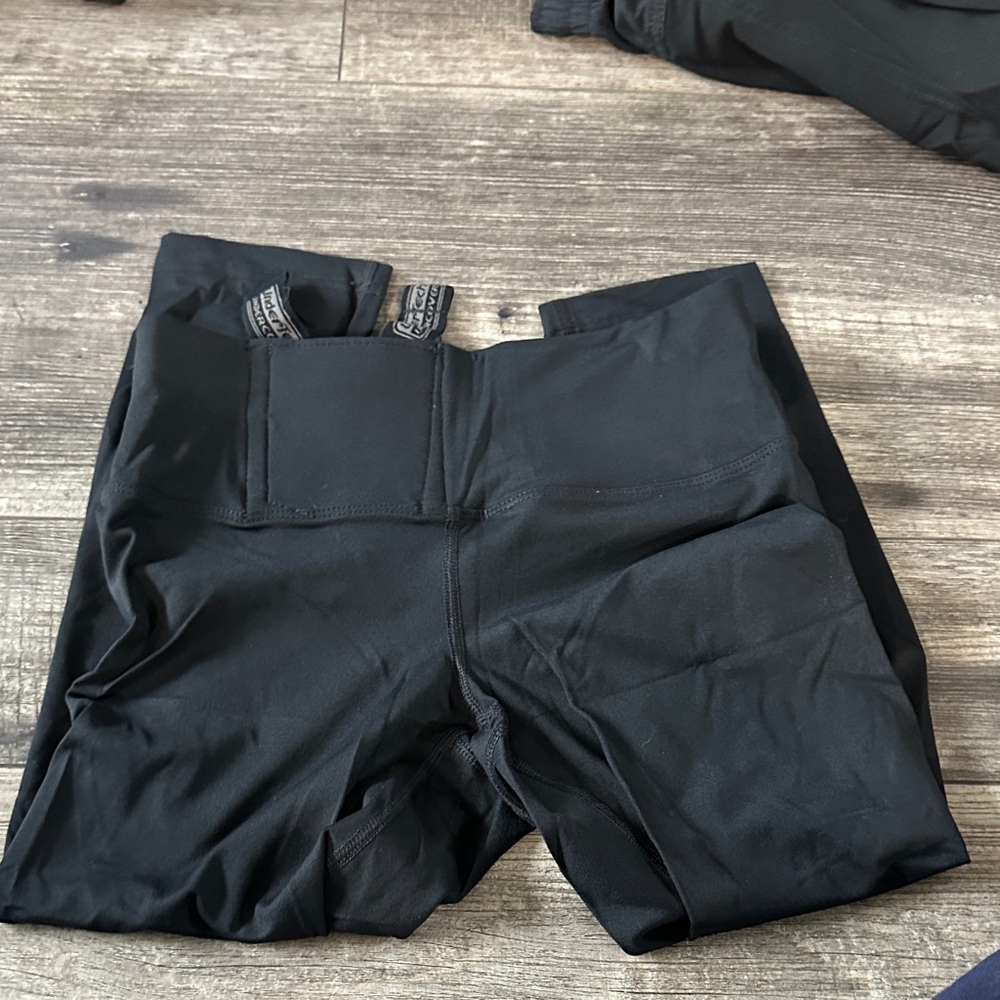 Undertech Black Compression Leggings - image 1